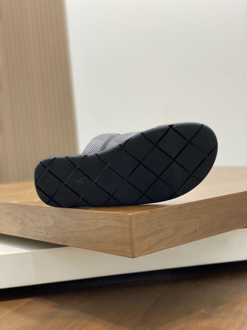 Louis Vuitton Slippers